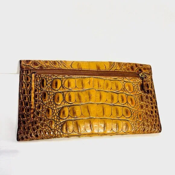 Brahmin Colette Croc Embossed Melbourne Leather-Vintage-Tri Fold Wallet/CheckBk - Picture 3 of 14